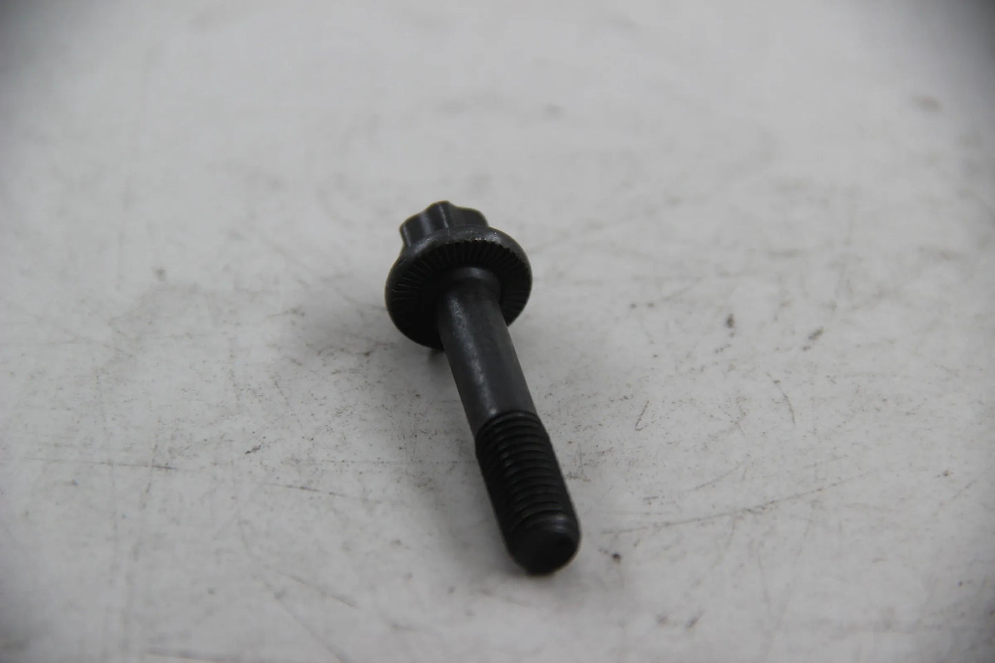 Original BMW E12 Schraube Aussentorx mit Rippverzahnung M8X40 PHR 33211227177