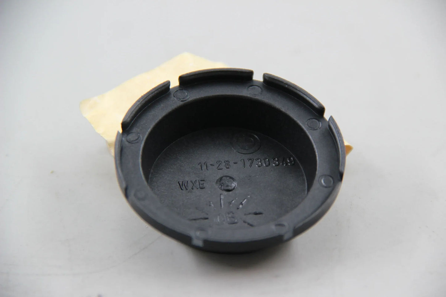 Original BMW E36 E46 E90 E92 E93 E34 E39 E60 E63 E64 E38 Schutzkappe 11281730349