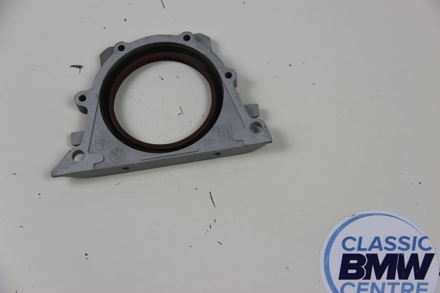 BMW E30 E34 E28 E36 Stirndeckel Abschlussdeckel Dichtflanch 1265139 226