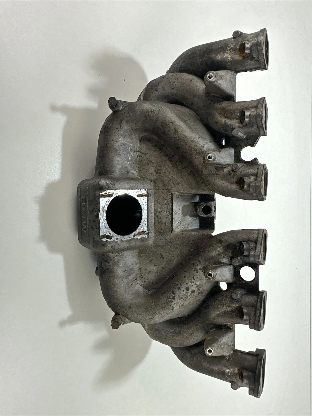 BMW Ansaugbrücke Ansaugkrümmer E12 E23 E24 E28 E32 M30b35 535i 635i 735i 1270676