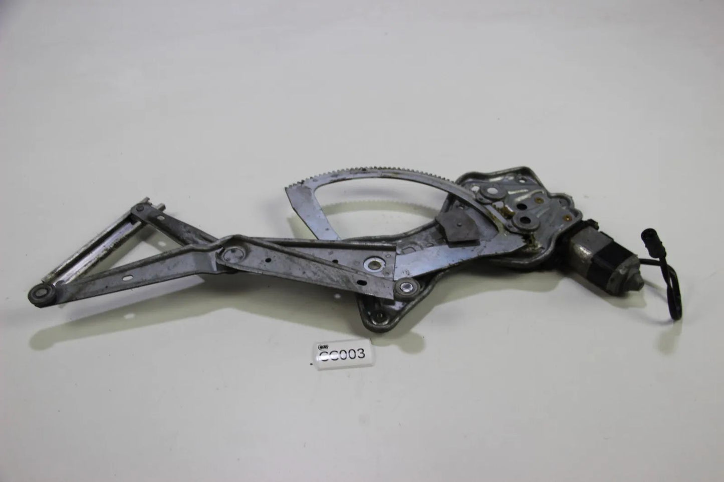 Original BMW E30 Fensterheber elektrisch 4-Türer links 513319323970 316i-325i 3e