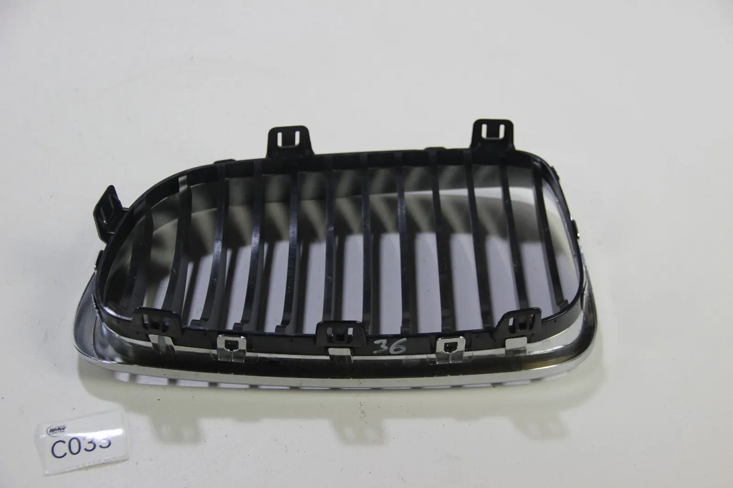 Original BMW E81 E87 Ziergitter Chrom Niere Rechts Kühlergrill 51137166440