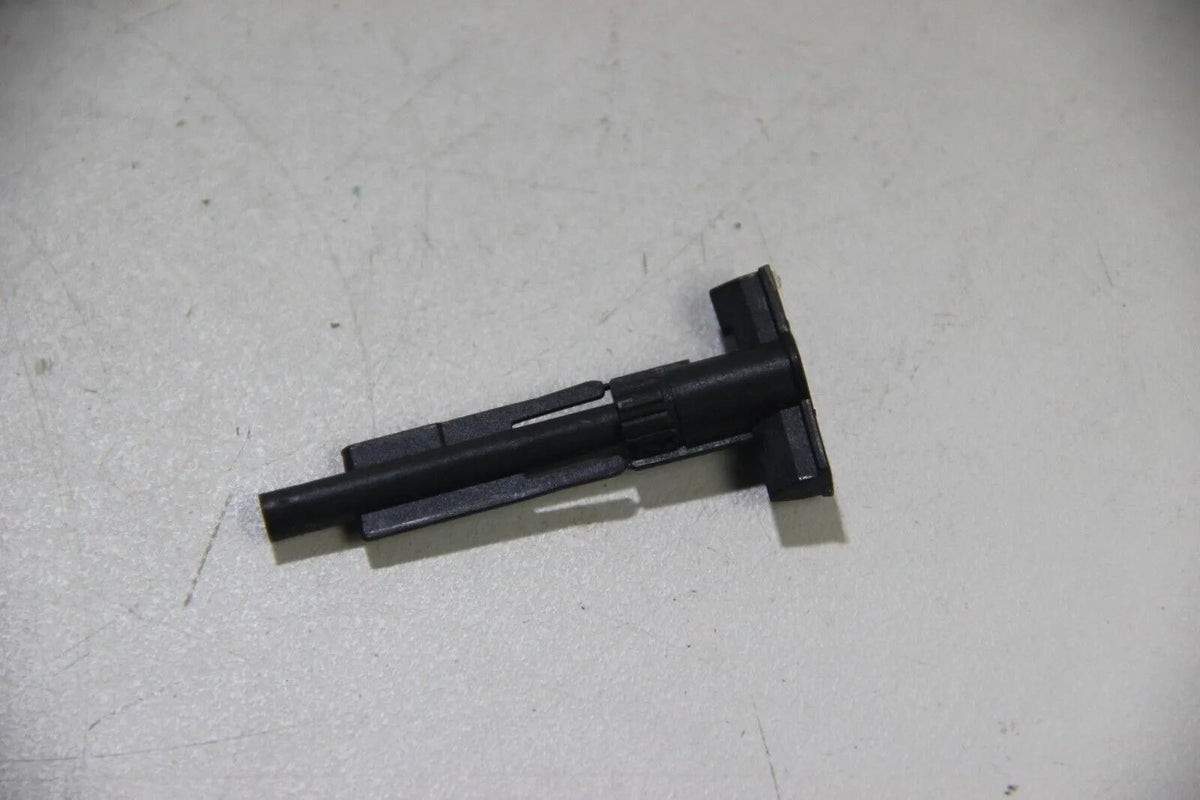Original BMW E30 320i 6-Zyl Kombiinstrument Codierstecker 01 Coding Plug