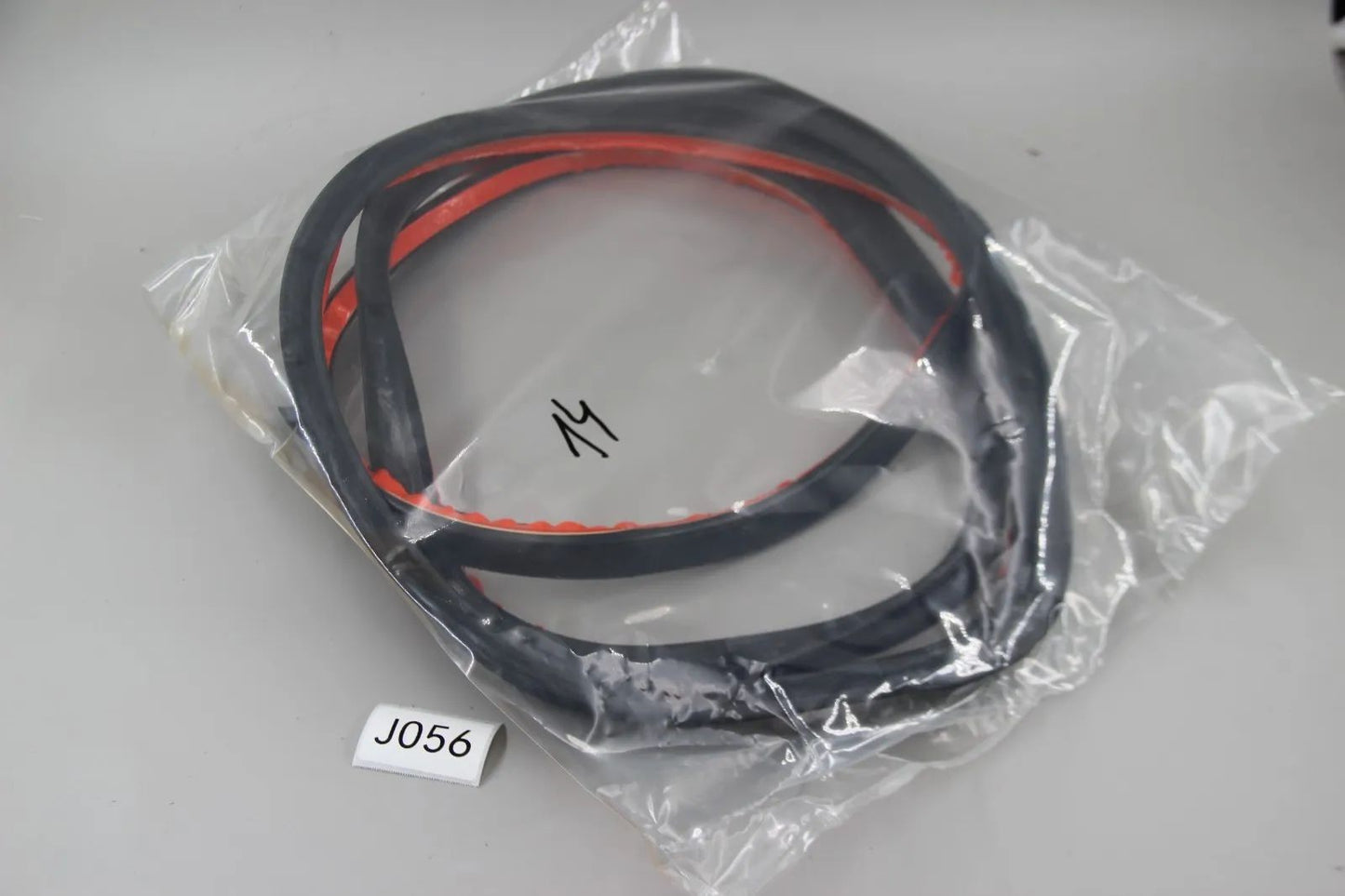 Original BMW E34 Limo Türdichtung Dichtung Tür hinten links 51229061485