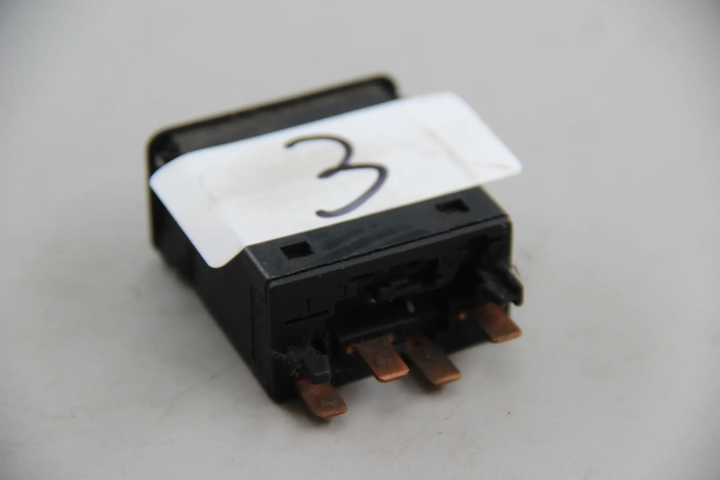 Original BMW E30 3er 5er 7er Schalter Nebelschlussleuchte NOS NLA 1380314