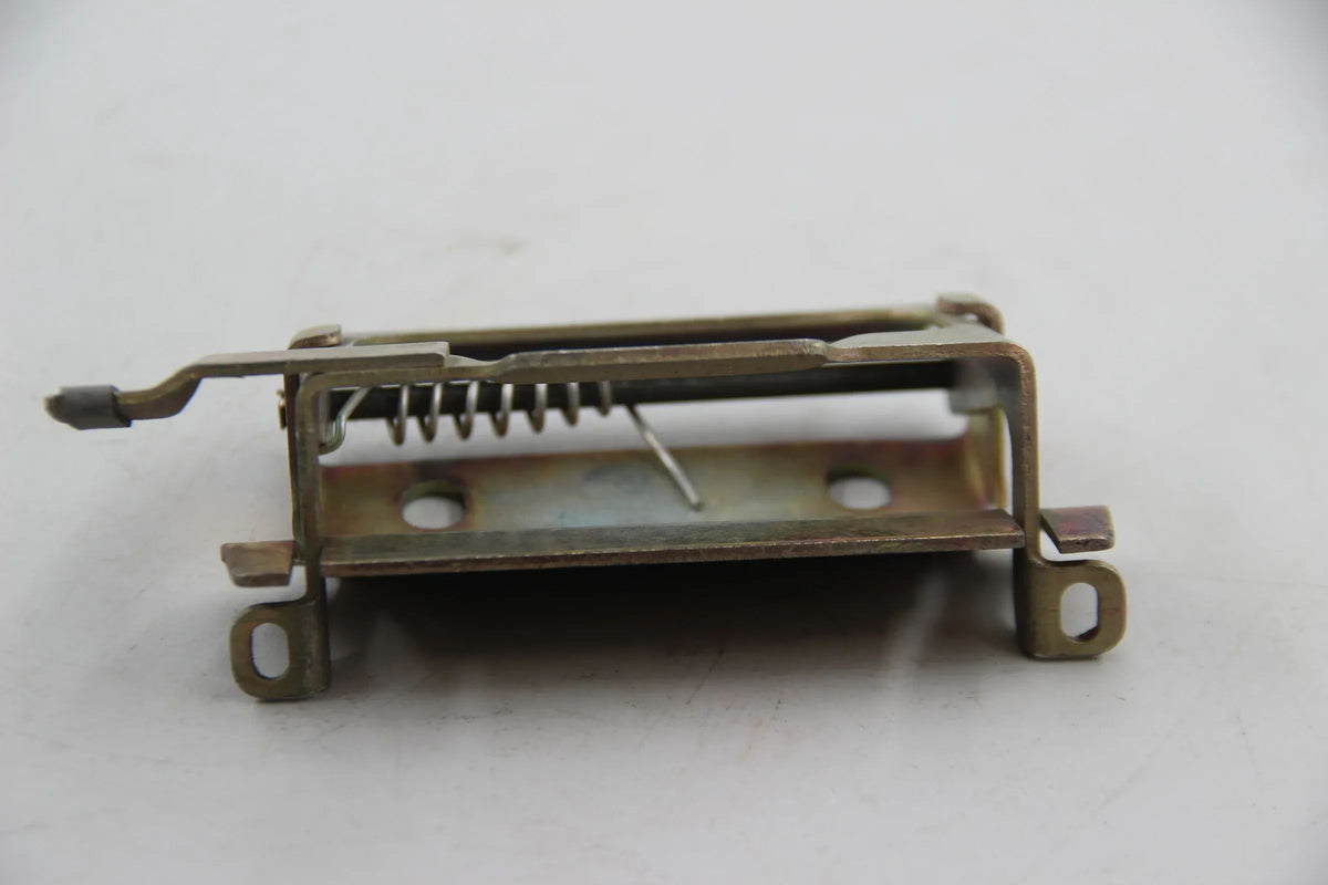 Original BMW E3 2500 - 3.3 Li Grundplatte vorn links 51211800423