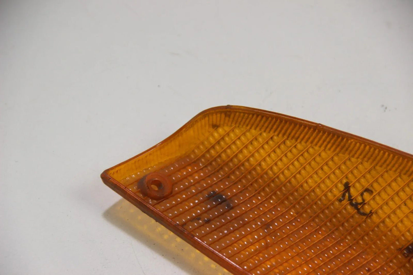 Original BMW E21 3er Blinker Scheibe/Plastik links Lichtscheibe 1359162 Indicat