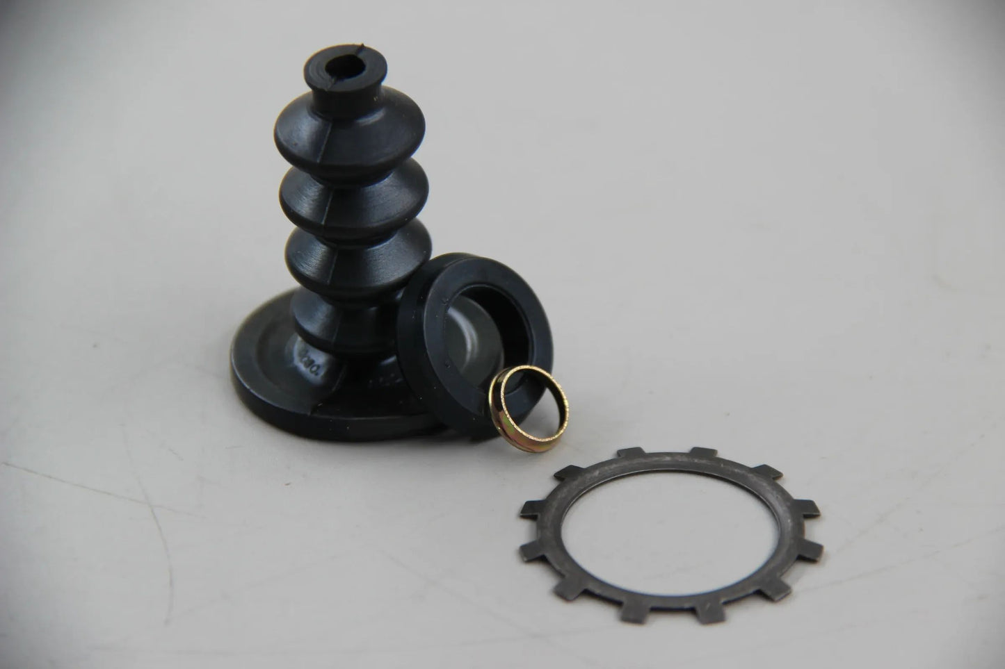 Original BMW E3 E9 E30 E28 Reparatursatz Kupplungsnehmerzylinder ATE 21521113880