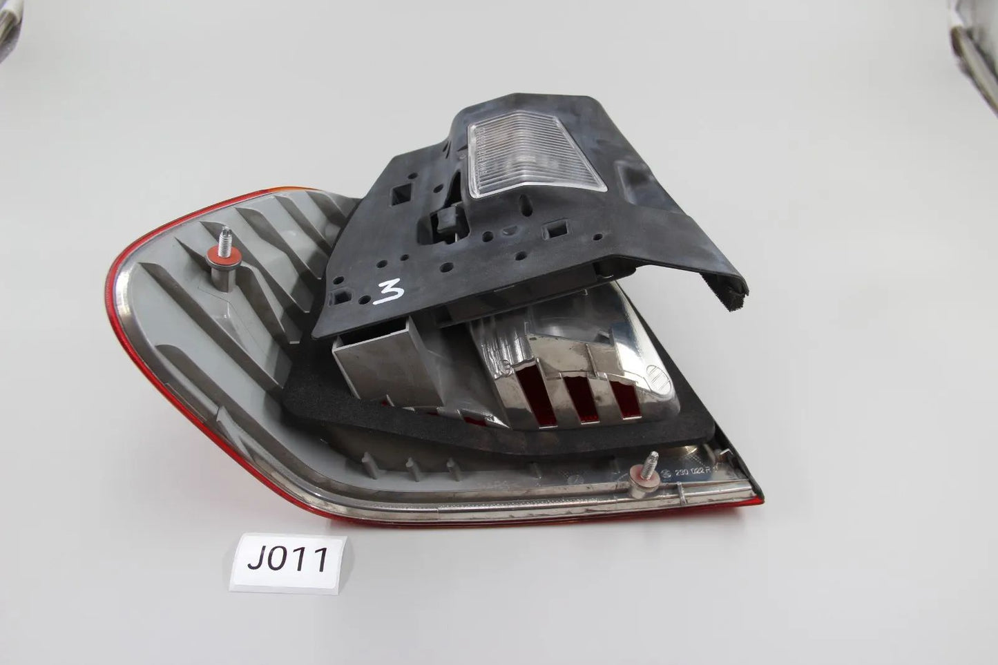 Original BMW E46 Coupe/ Limousine Rückleuchte Heckleuchte rechts 63 218 383 100