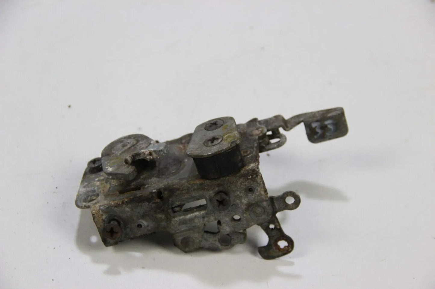 Original BMW E3 E9 E12 E21 Türfangschloss Links Türschloss Drehfallschloss