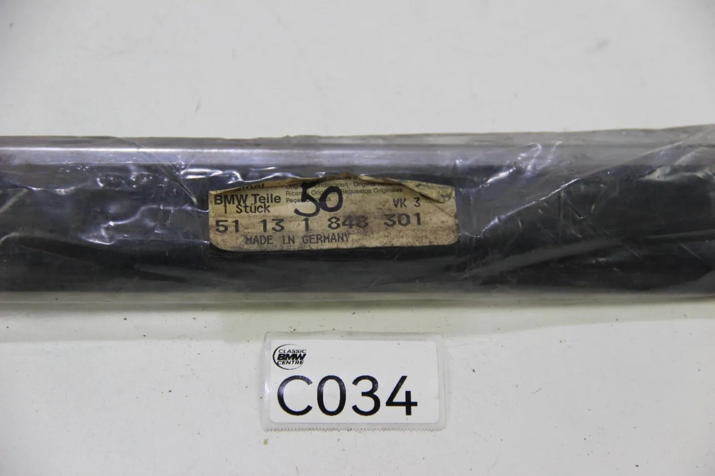 Original BMW E23 728i-745i Stossleiste Seitenwand vorne links NOS 51131848301