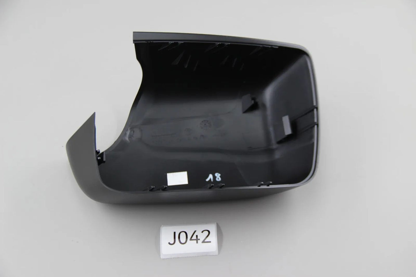 Original BMW E53 X5 Serie Abdeckung grundiert links schwarz 51168256321