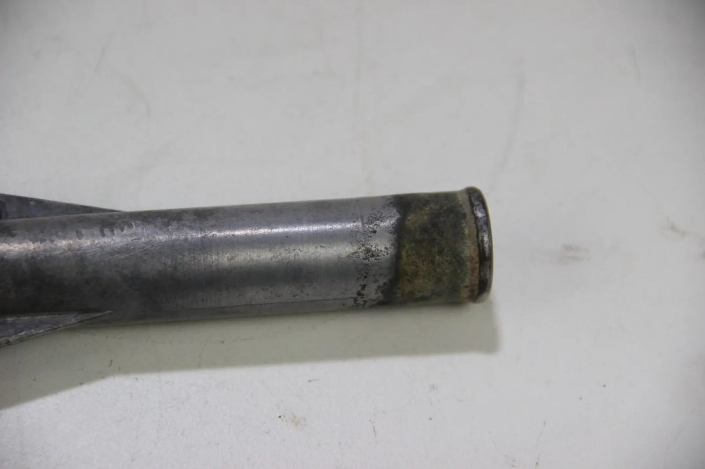 Original BMW E24 E28 E34 E32 M30 M88 Wasserflansch Zylinderkopf Hinten 1253209