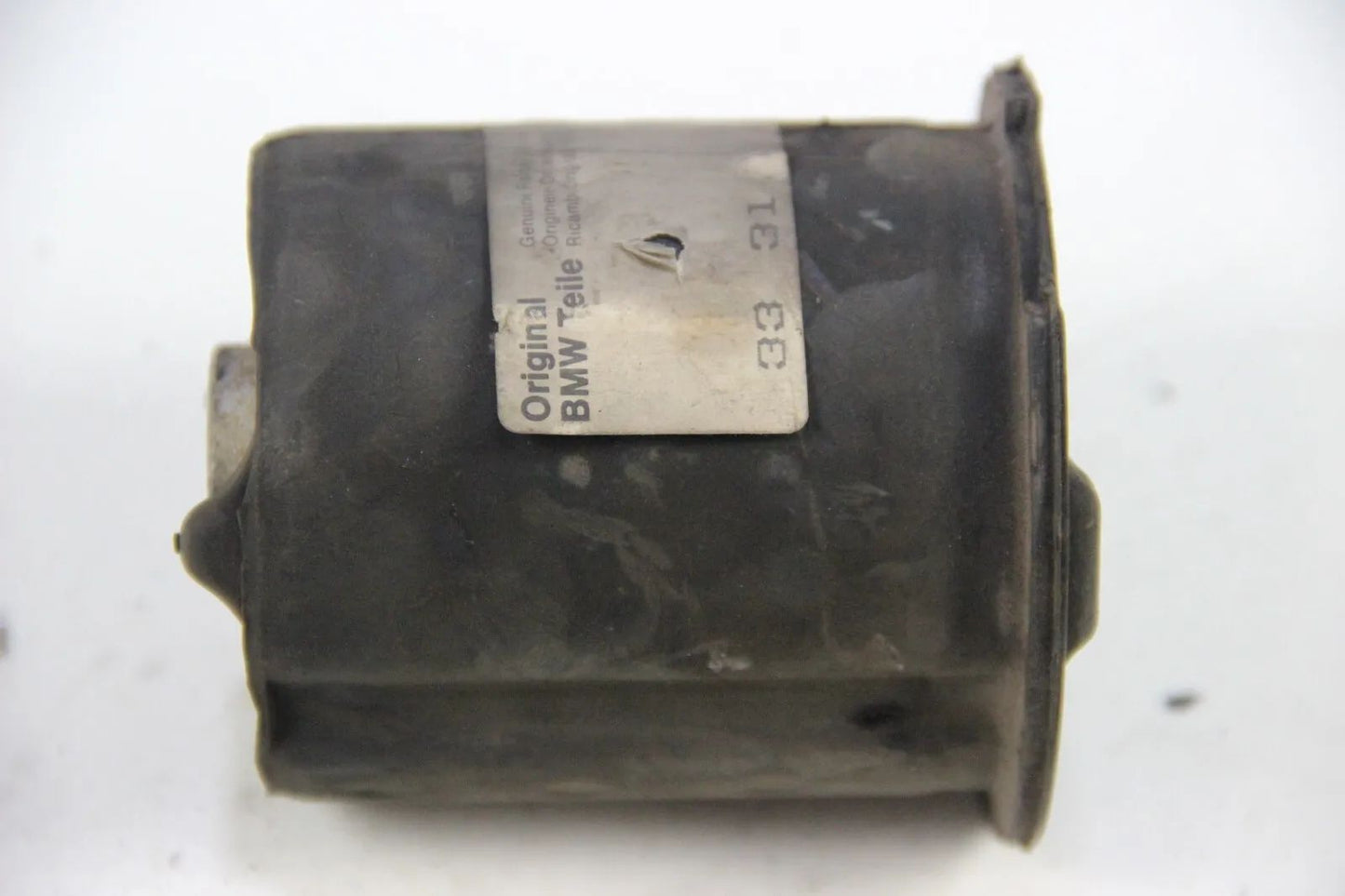 NEU Original BMW E28 E24 Tonnenlager NOS 33311127533 Bushing 5er 6er 635csi