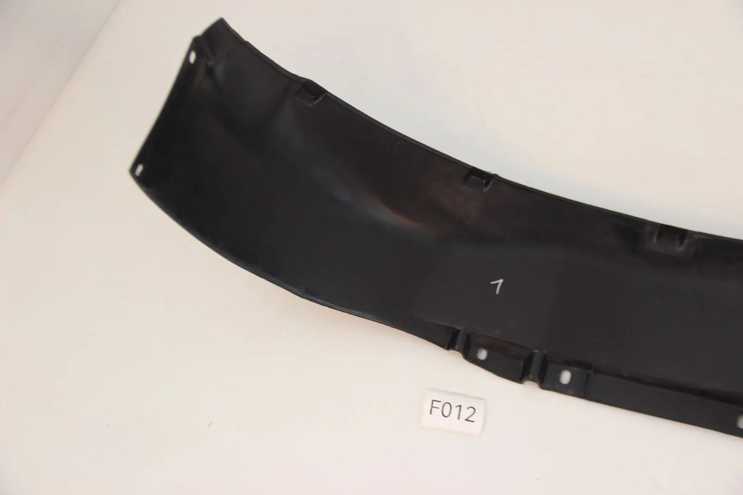 BMW E30 316-325i/x/e Abdeckung Radhaus vorne links 51711942807 Neu