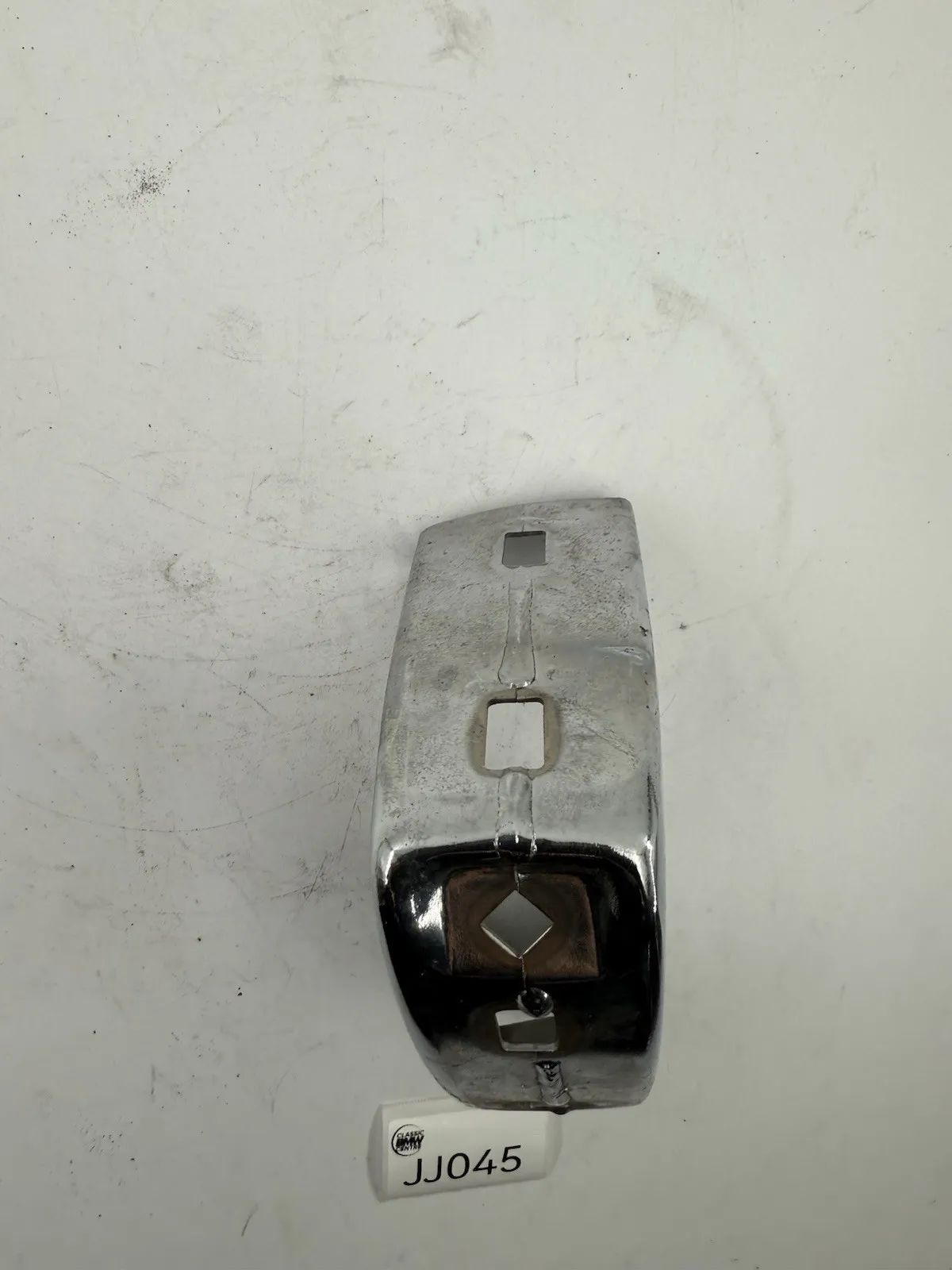 Original BMW E10 1502-2002tii ab 4/71 Stossstangenhorn vorne Links 51111814701