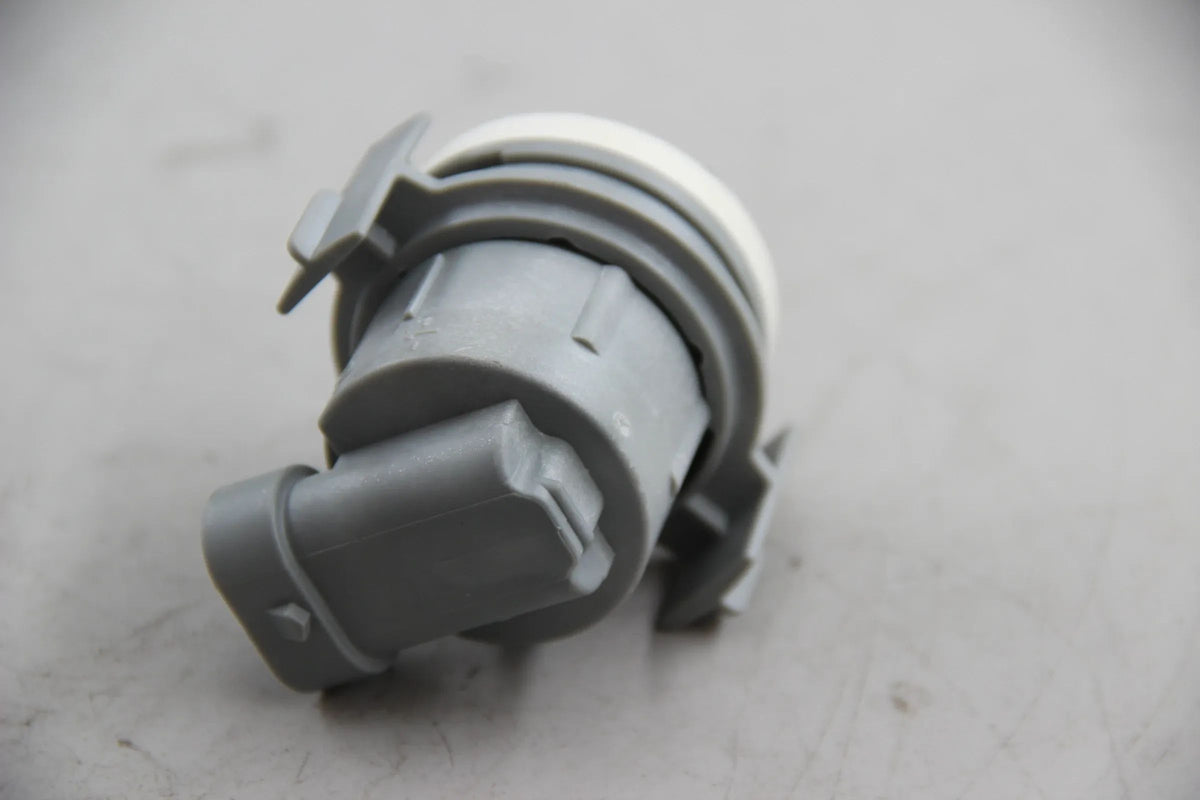 Original BMW E46 316i 318i 320i-330i M3 Lampenträger NOS NLA 63128380206