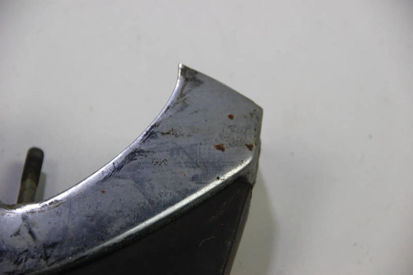 BMW E10 ab 4/71 1602 1802 2002 ti Stoßstangenhorn rechts Chrom 51111814702