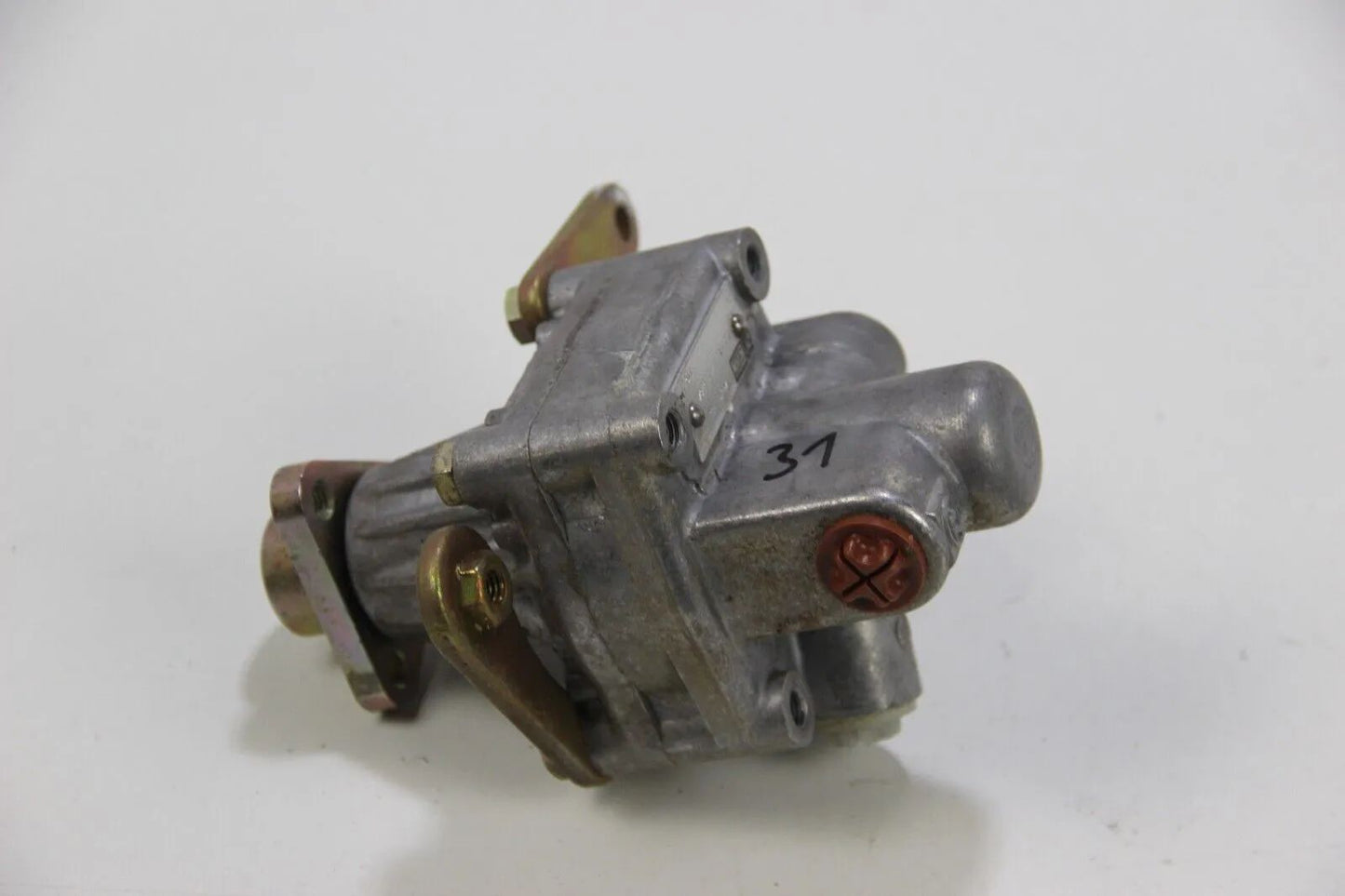 NEU BMW E30 3er E24 6er E28 518-535i Servopumpe Flügelpumpe 110Bar 32411133969