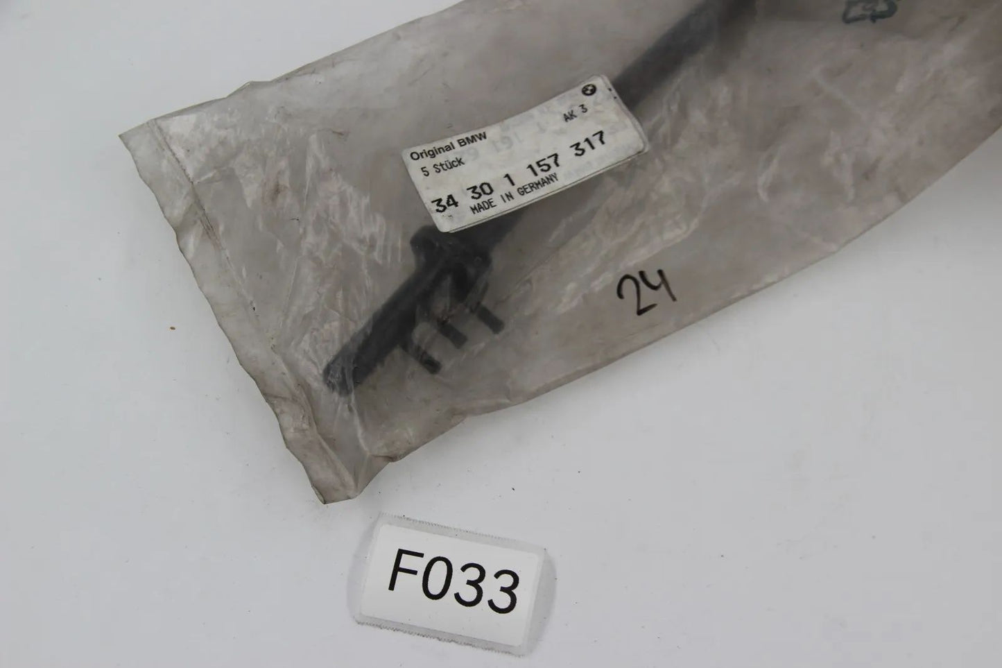 Original BMW E30 324d 32td M21 Unterdruckschlauch 34301157317