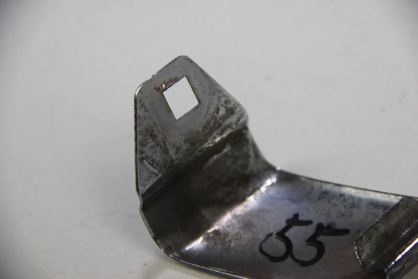 Original BMW E28 518i-535i M5 Blende Stoßstange hinten chrom rechts OEM