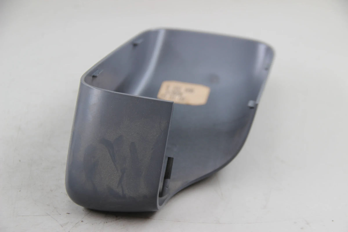 Original BMW E39 520i 523i 528i-540i Abdeckkappe grundiert rechts 51168202686