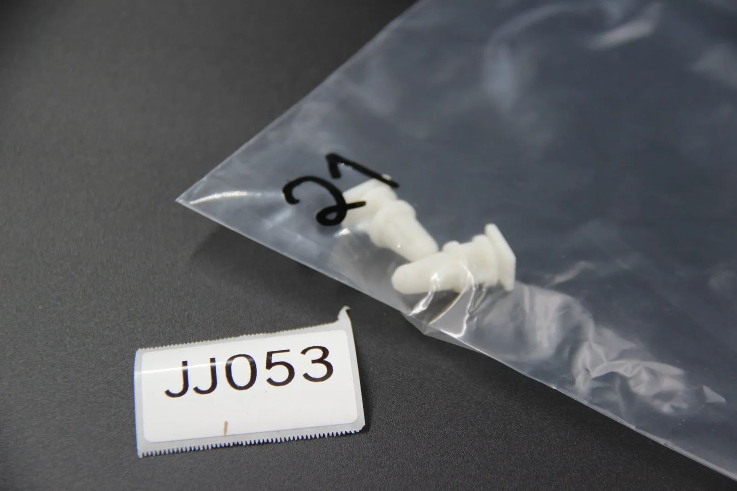 Original BMW E34 M5 /3.6/3.8 Klammer Einstiegleistenblende 2Stk 51471928808