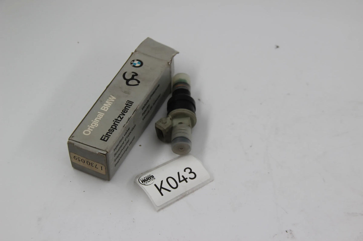 BMW E36 320i E34 520i M50 Kraftstoffvorlaufleitung Fuel Feed Line 13641730059