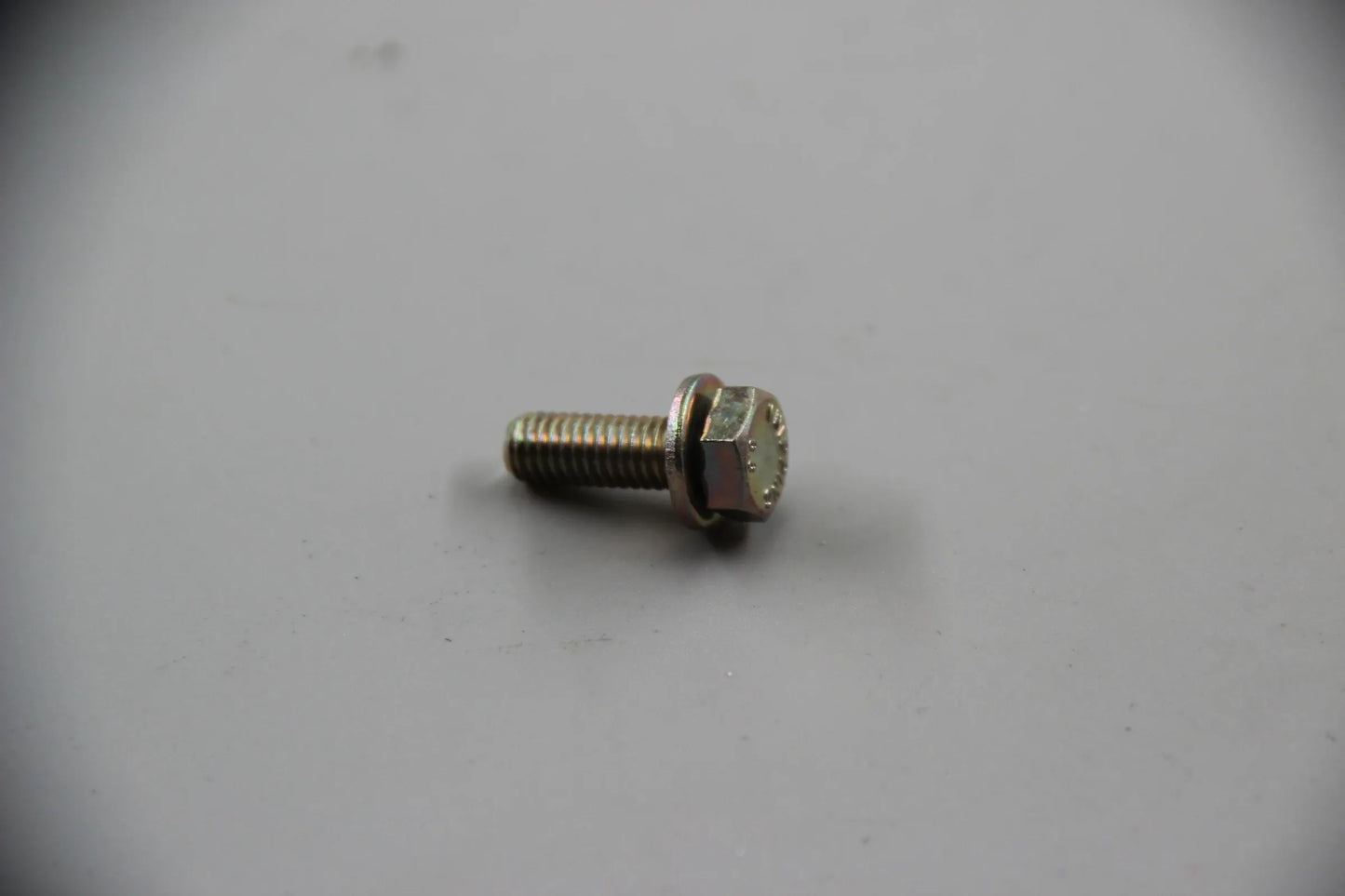 Original BMW E30 E36 E34 Sechskantschraube mit Scheibe M6X18-Z1 07119913215