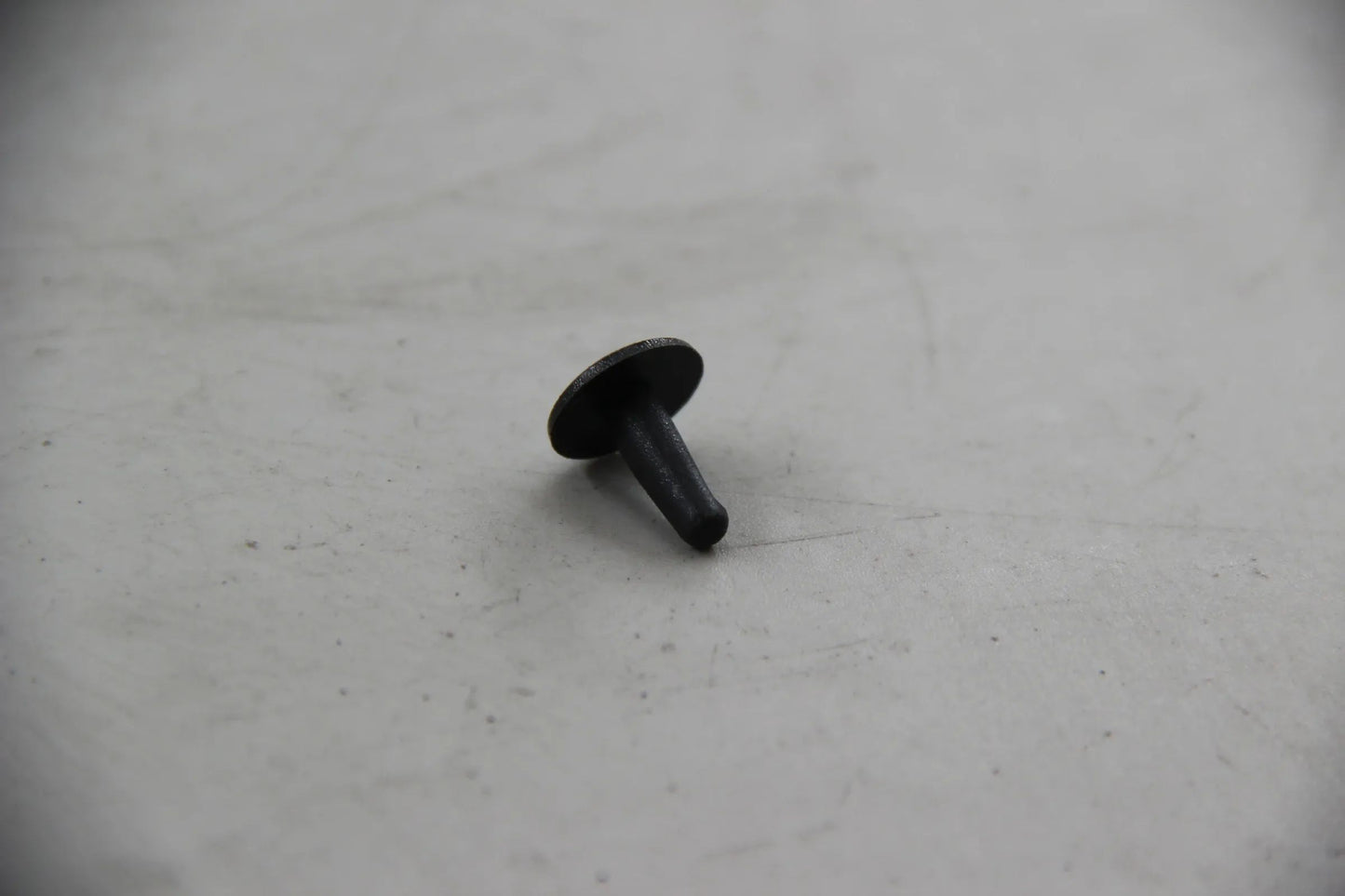 Original BMW E46 316i-330i E39 520i-540i M5 E65 E66 E67 G11 G12 Clip 51348204145