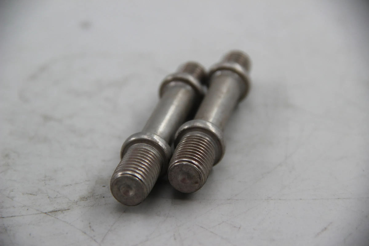 Original BMW E81 118i 120i E88 E90 E93 E84 Rändelbolzen NOS 18307534179