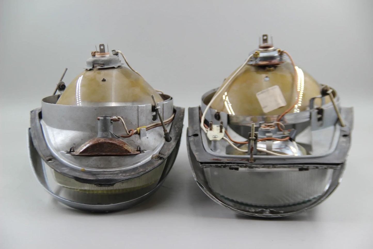 Mercedes W108 W111 W109 Scheinwerfer Bosch Links Rechts Gerade A1088203061 + A1088203161