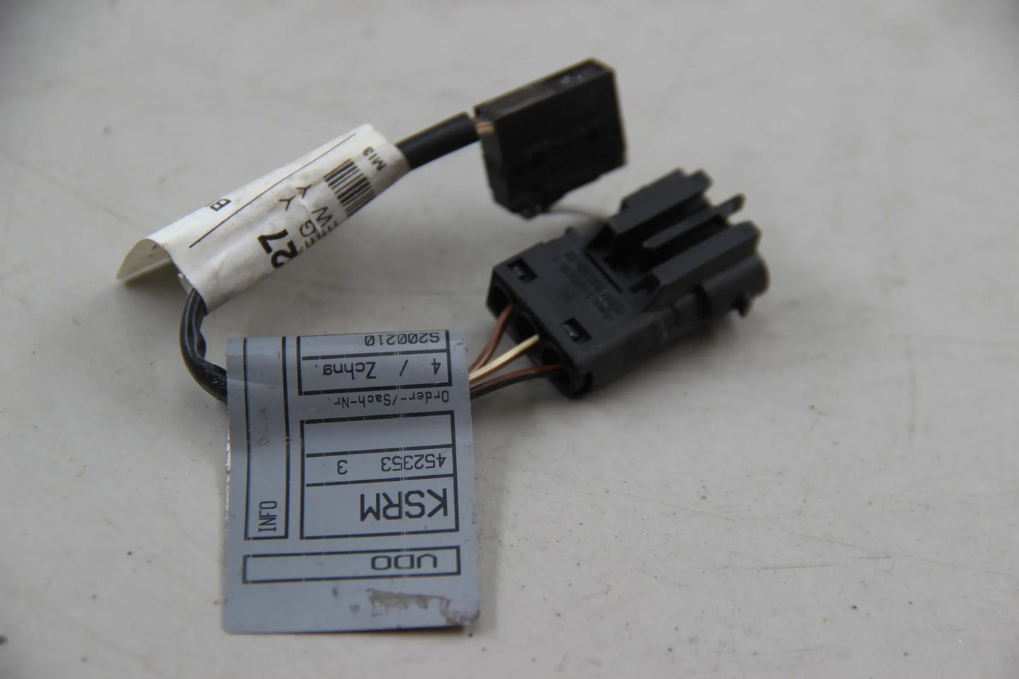 Original BMW E34 518i-540i M5 E39 Microschalter Heckscheibenschloss 61318355127
