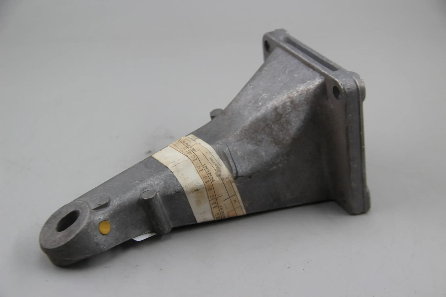 Original BMW E30 320i 323i 324d 325i Tragbügel rechts Aluminium 11811176564