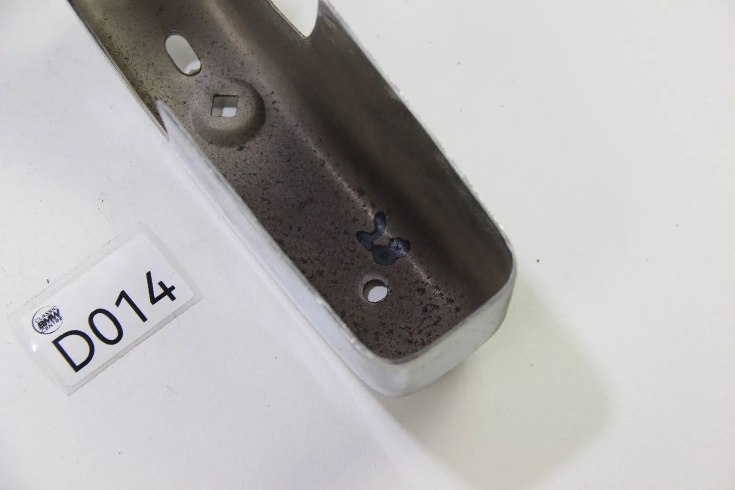 Original BMW NK 1500-2000 tii Stoßstangenhorn hinten Bumper horn Neue Klasse OEM