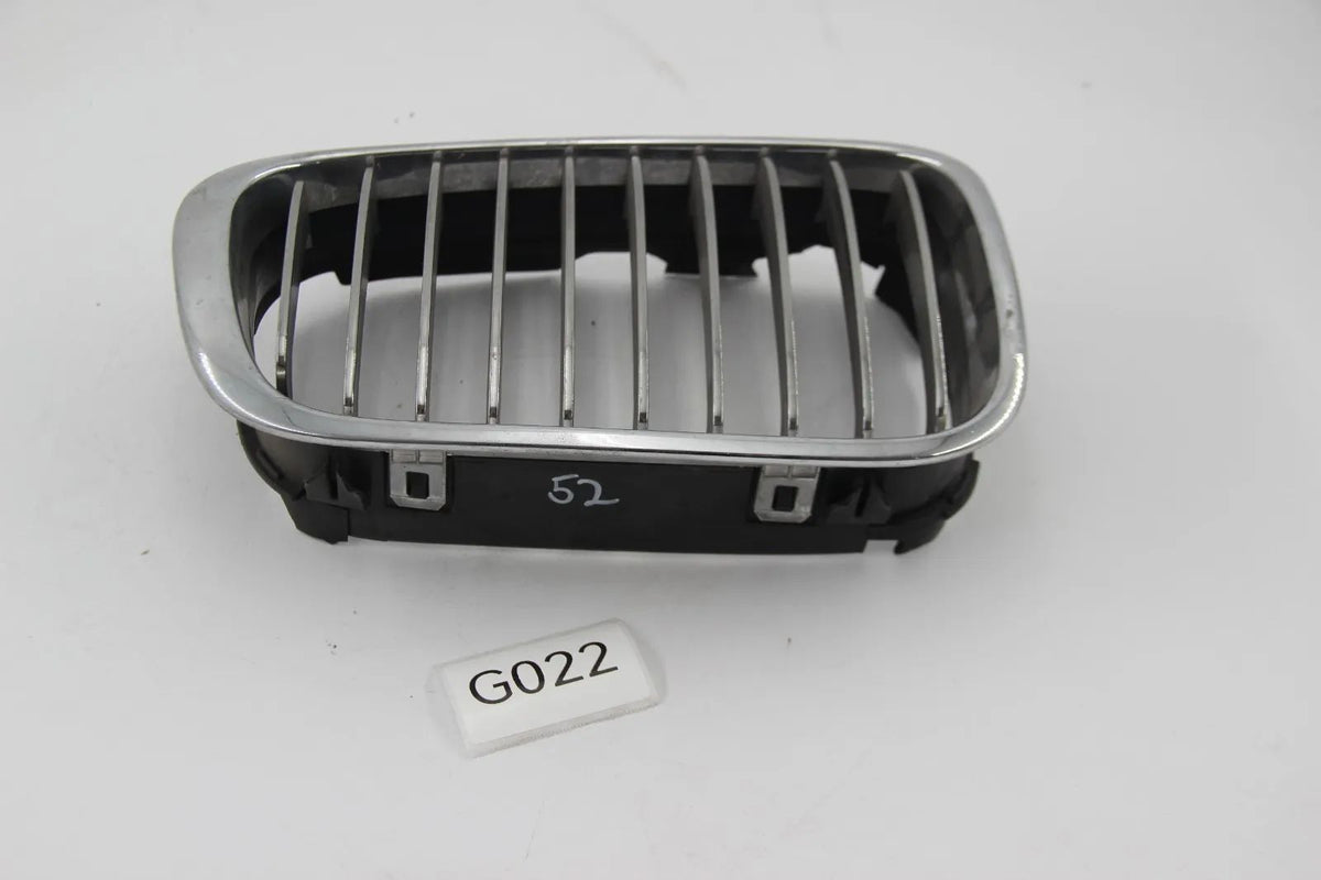 Original BMW E36 3er 316i-328i Ziergitter Niere Vorne Rechts Chrom 51138195056