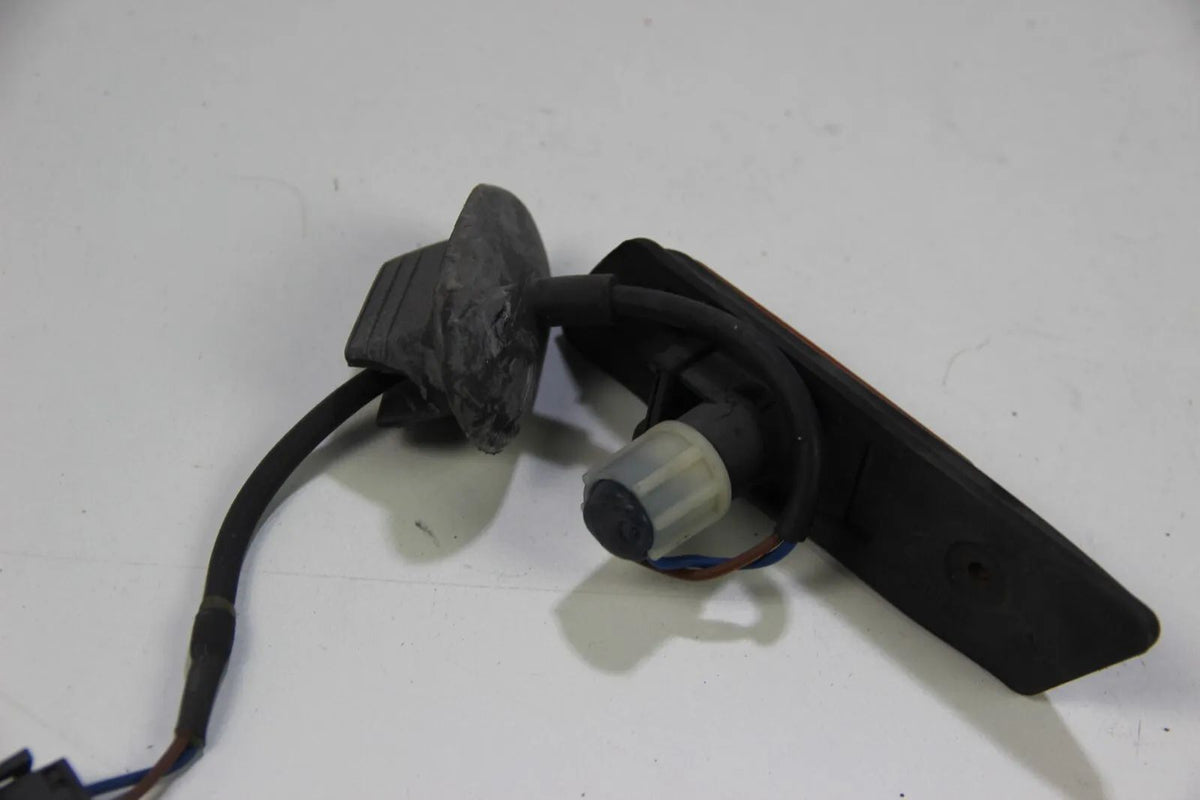 Original BMW E32 E36 Z1 Blinker Blinkleuchte Links (Rechts für Z1) 1378013 OEM