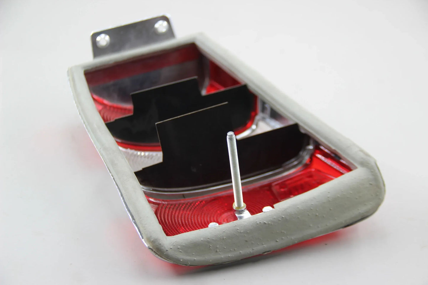 Orig. BMW NK 1500 2000ti Rücklicht Lichtscheibe rechts rot-weiss-rot 63218654110