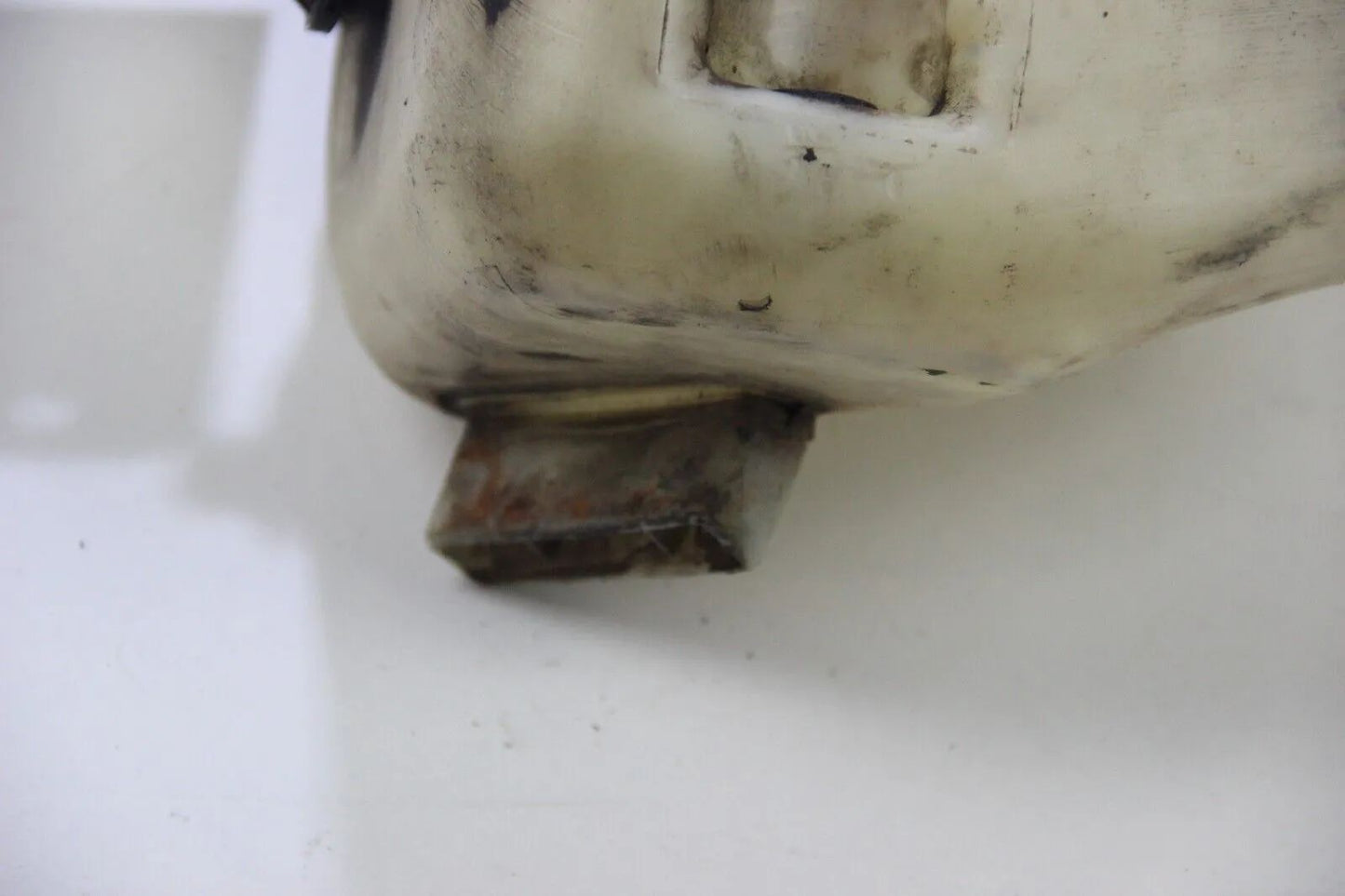 Original BMW E30 Wischwasser Behälter mit Check Control 1370788 316i-325i M3