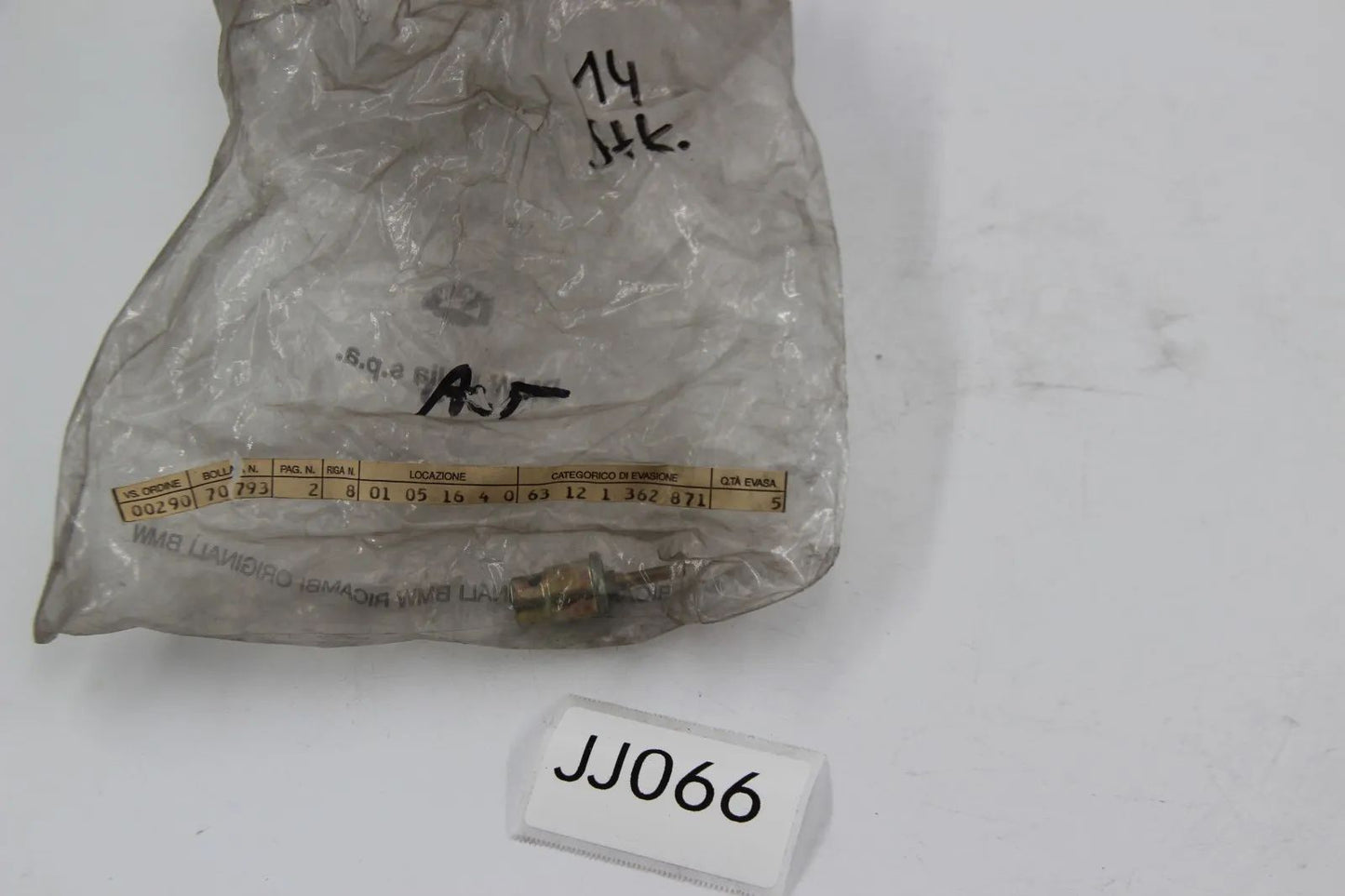 Original BMW E28 E24 E23 Lampenfassung Einzelteile Scheinwerfer 63121362871