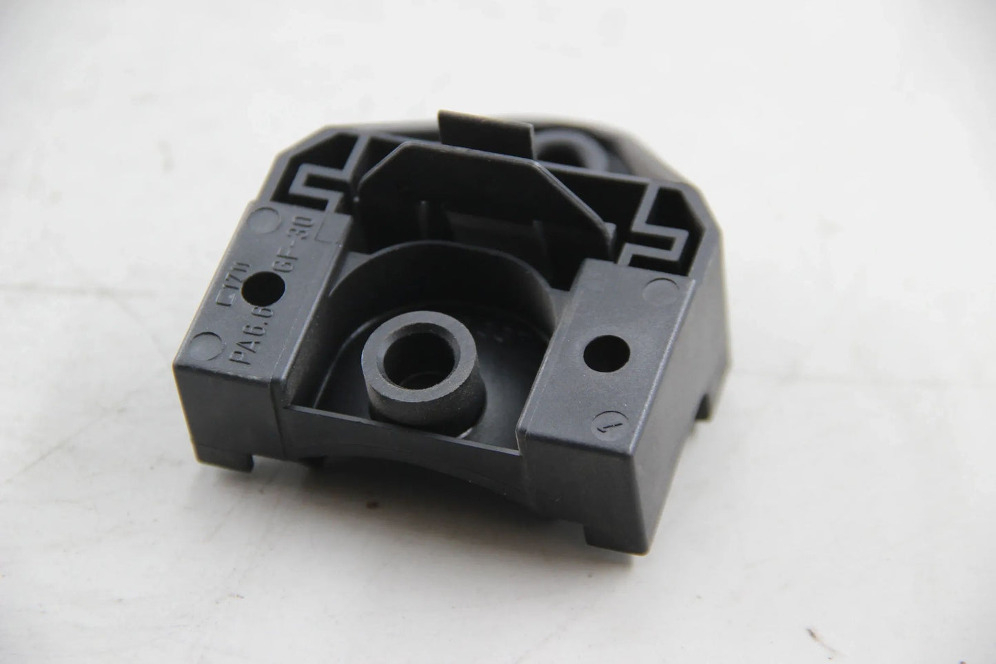 Original BMW E36 316i 318i 320i-328i M3 Z3 M3.2 Halter unten 17111723337
