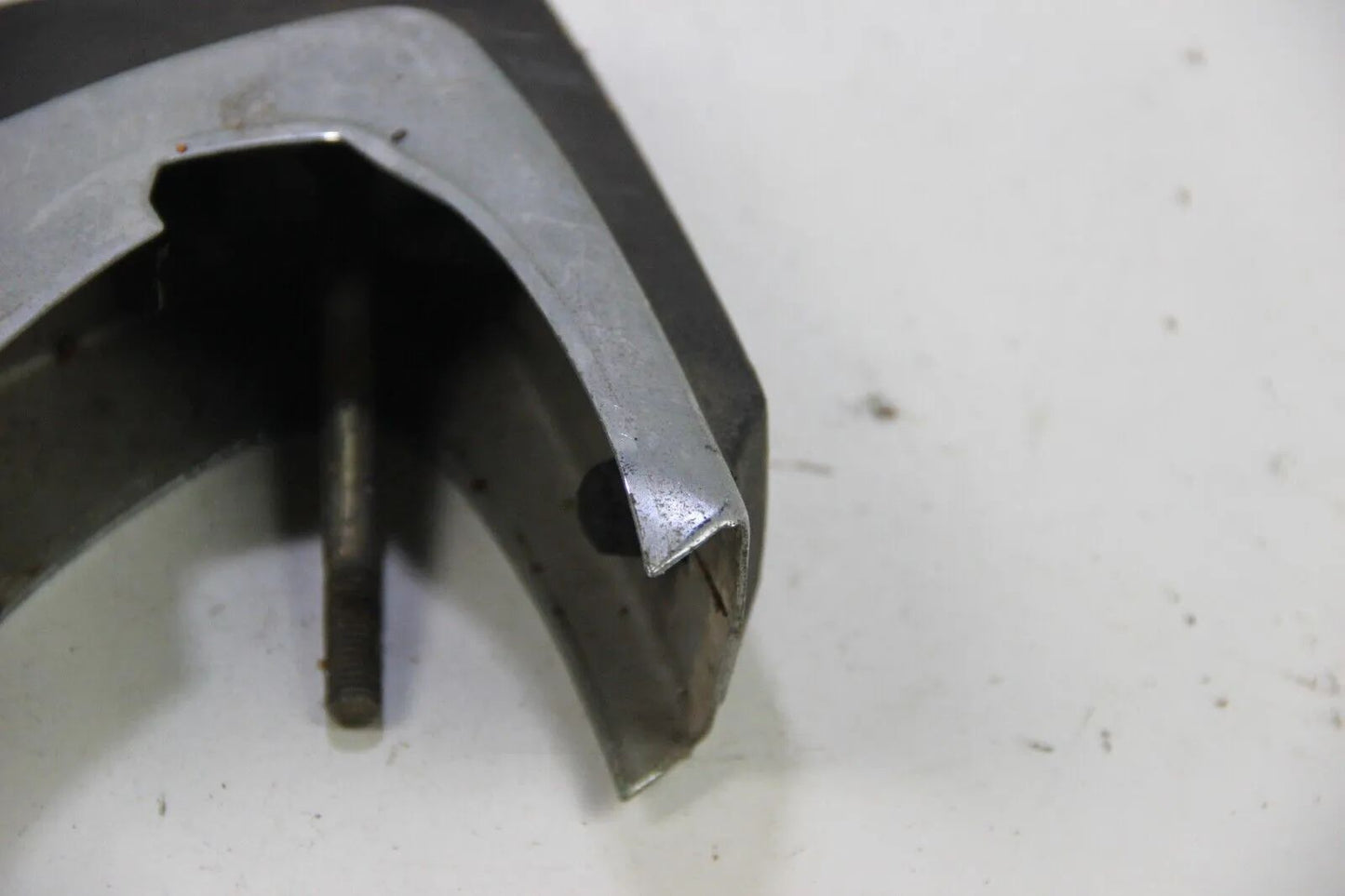 BMW E10 1502-2002 ti tii Stoßstangenhorn links ab 4/71 vorne 51111814701