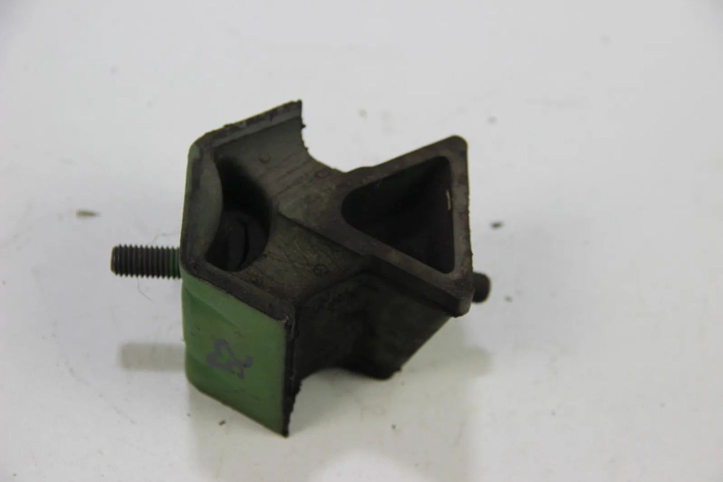 Original BMW E21 318i M10 320i M10 Motorlager links NOS 1175541