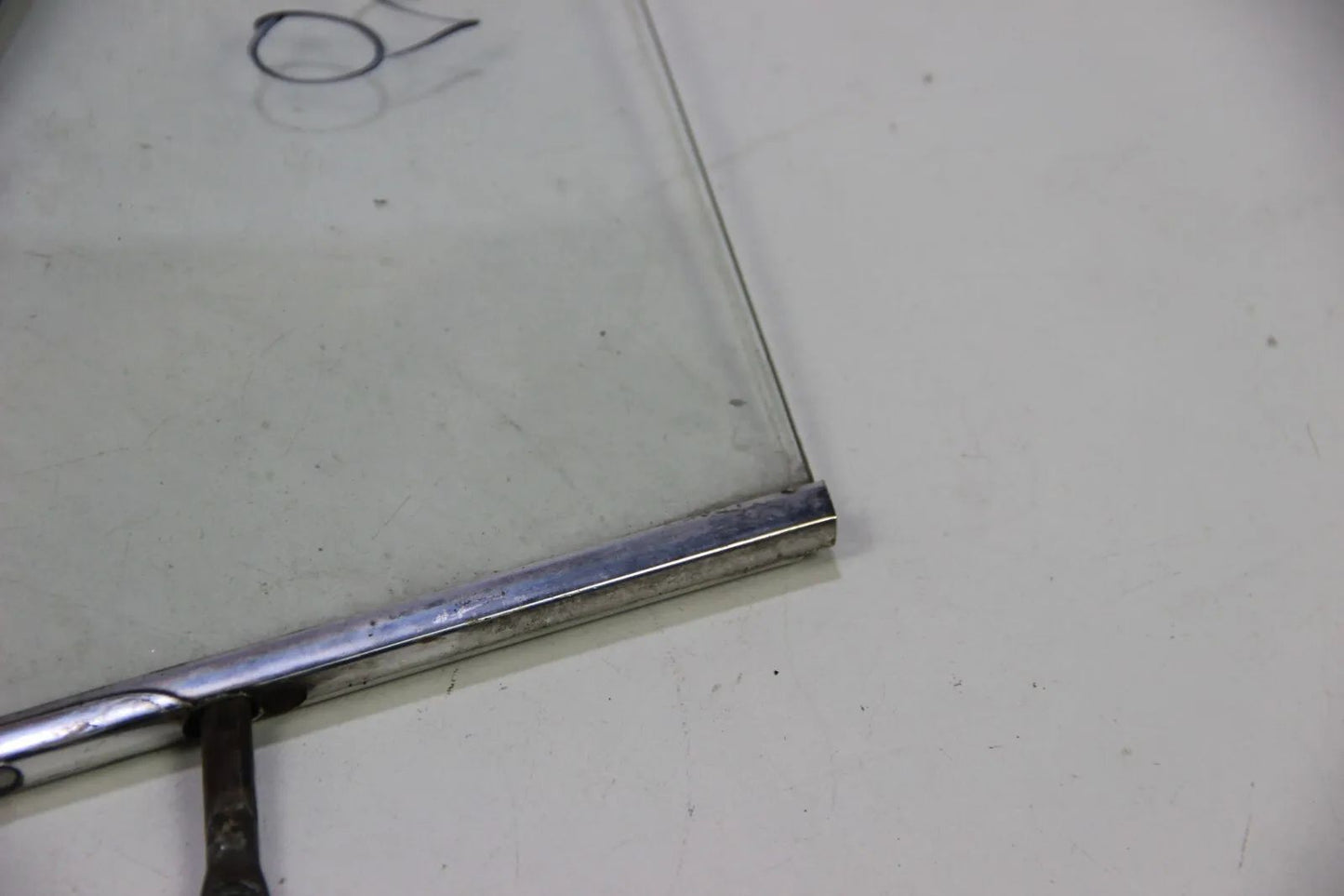 Original BMW E10 1502 1602 1802 2002 ti tii M10 Dreieckscheibe Klar Links