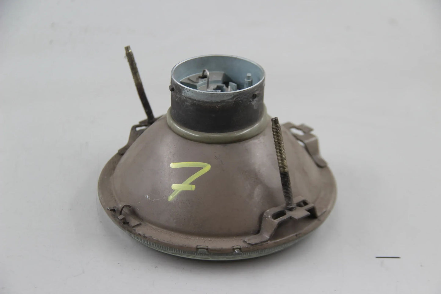 Original BMW E24 Scheinwerfer Hella 14464R8 310110480