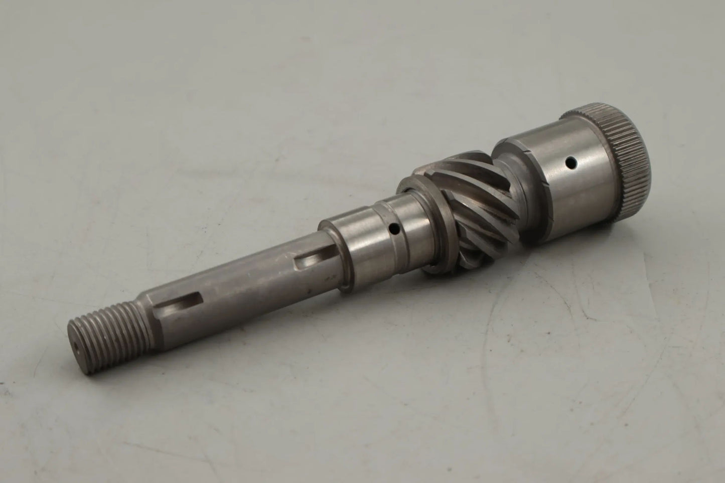Mercedes-Benz M127 M129 M130 W111 W113 Zwischenwelle Einspritzpumpe 6210500406