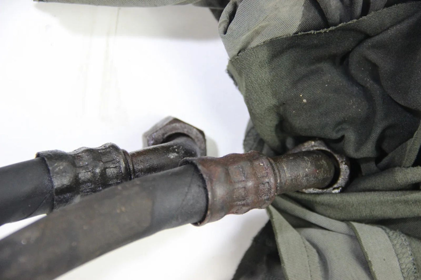 Original BMW E24 Serie 1 Behr M30 Ölkühler Leitung Schlauch Kühler Öl 1116549