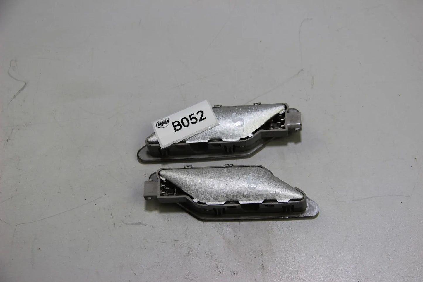 Original BMW E36 Innenraumleuchte Licht C- Säule paar 8361638 8361637