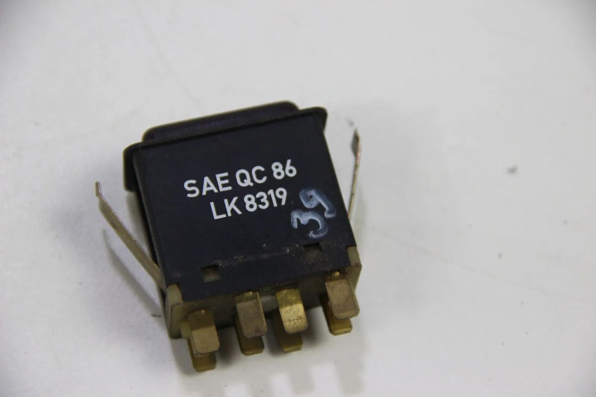 BMW E28 E30 Warnblinker Schalter Warnblink Anlage Warnblinschalter 1380339