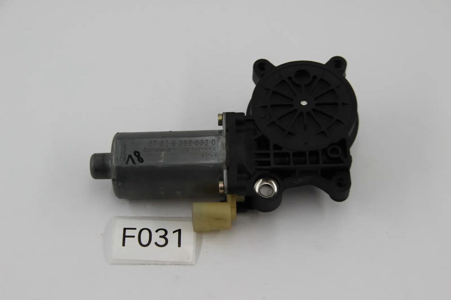 Original BMW E46 E64 E53 E85 Antrieb Fensterheber Fenster 2 Polig 67628362063